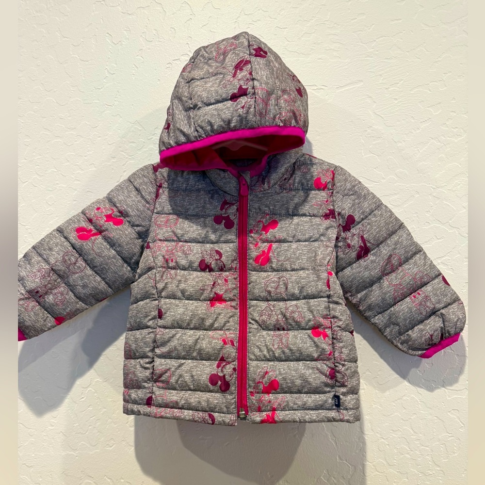 Baby gap Disney puffer coat size 18-24 months